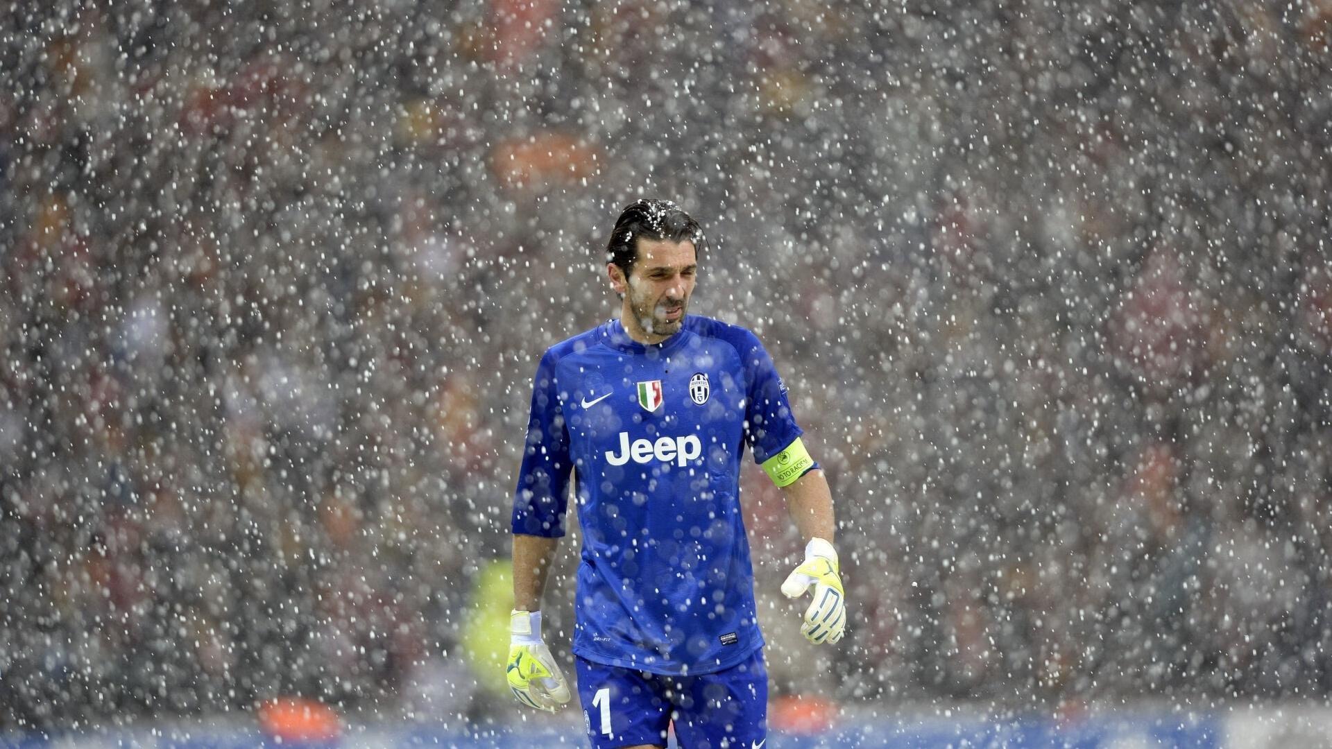 C罗世预赛染红引争议 41岁传奇国家队生涯或临终点