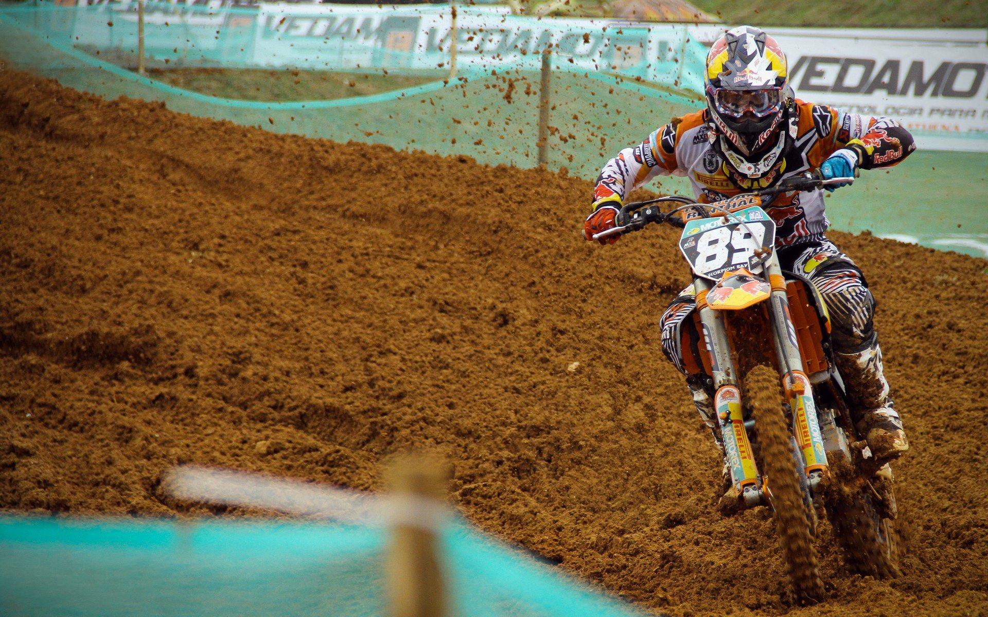 巴列卡诺体能教练何塞·卡洛斯·帕拉西奥斯，从皇马八年功勋到闪电军团的隐形引擎