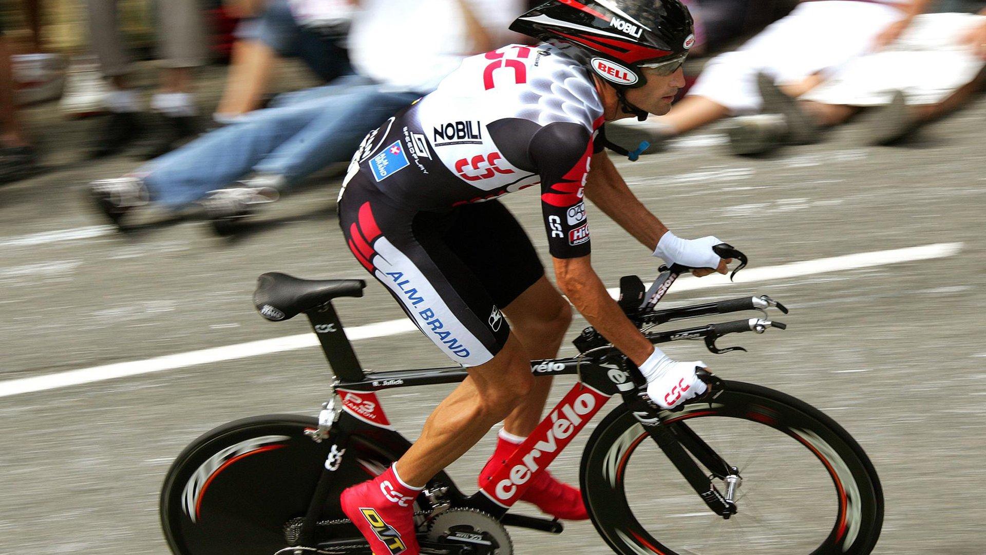 身高短板成巴斯致命伤，辽宁队该如何调整？